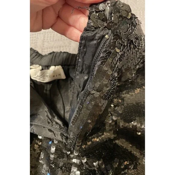 Lillie Rubin Black Sequin Shorts Vintage 1970’s Size 8/10 Medium